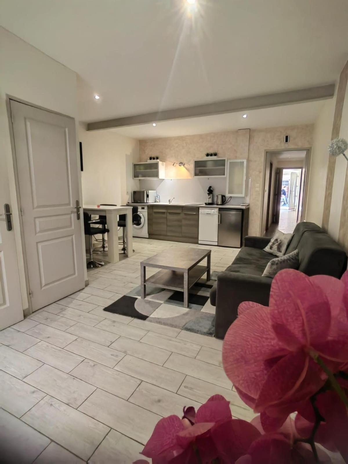 Appartement A Valence Valence  Eksteriør billede